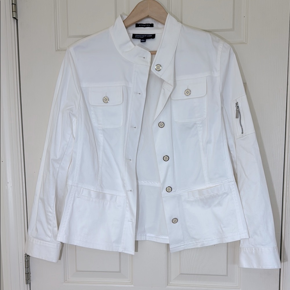 Jones New York Signature Women’s White Jacket Size Large Stretch Lightweight
